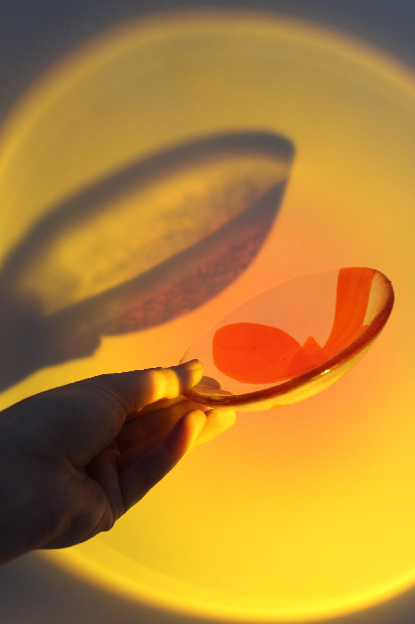 Snack bowl with round base