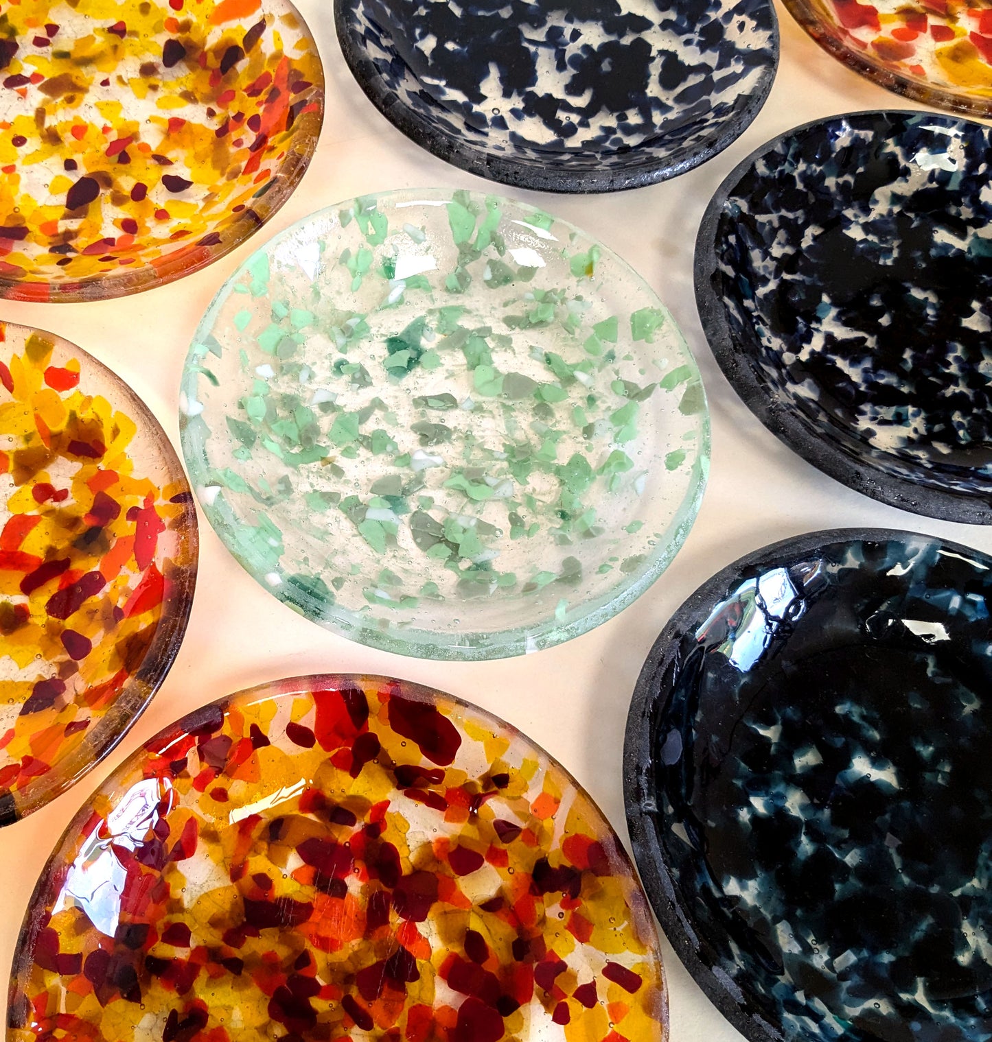 Confetti bowls